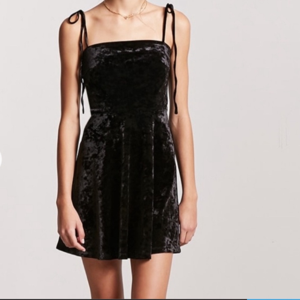 Black velvet A line square neckline mini dress Sz S